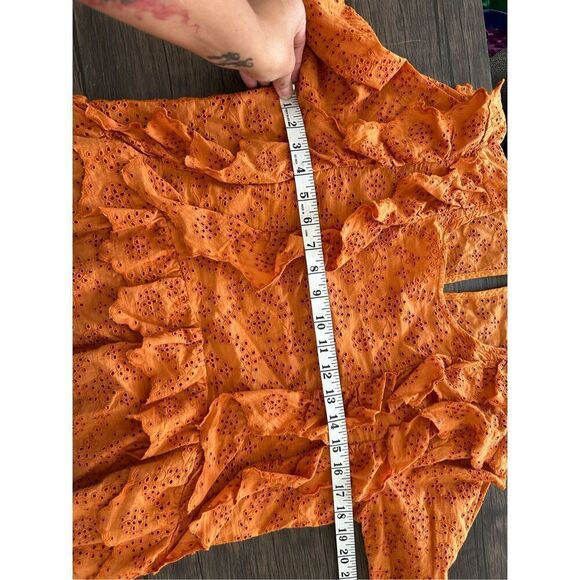 The GREAT. Eyelet Ruffle Flutter 3/4 Sleeve Top  Spice Orange Size 2 M Peasant - Picture 14 of 15